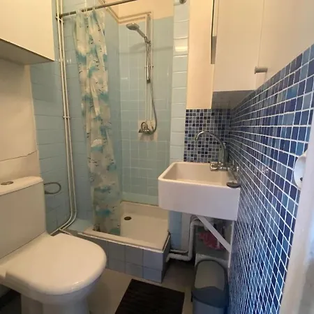 Cosy Close To Paris